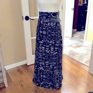 Mossimo Maxi skirt